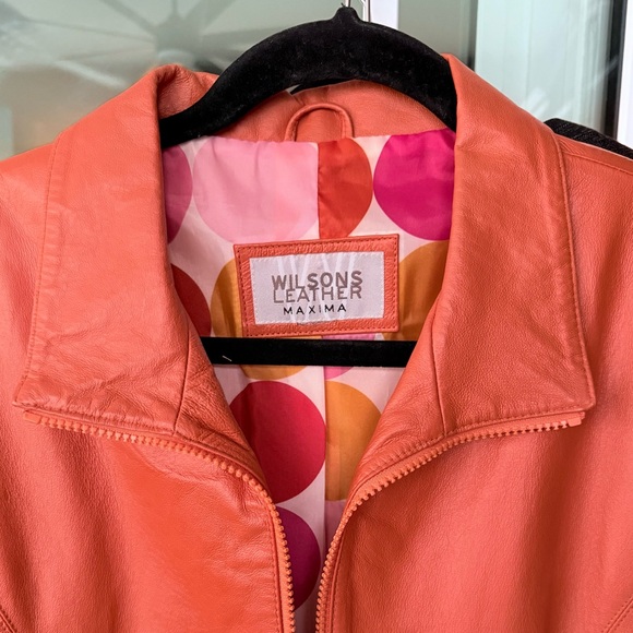 Like new Wilsons Leather Women's Orange Jacket - Picture 6 of 6